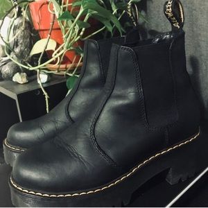 Doc Martens Rometty in Black